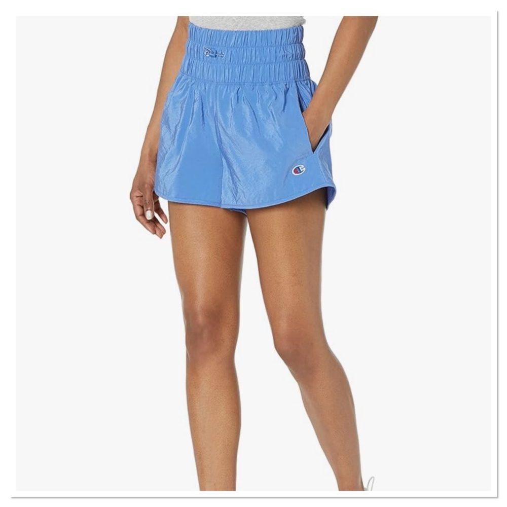 Women’s Champion High Waisted Woven 2.5” Shorts